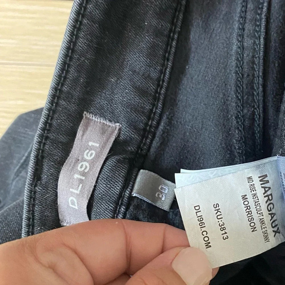 DL1961 Black Morrison Wash Margaux Instasculpt Ankle Skinny Jeans Size 30 - Picture 6 of 11